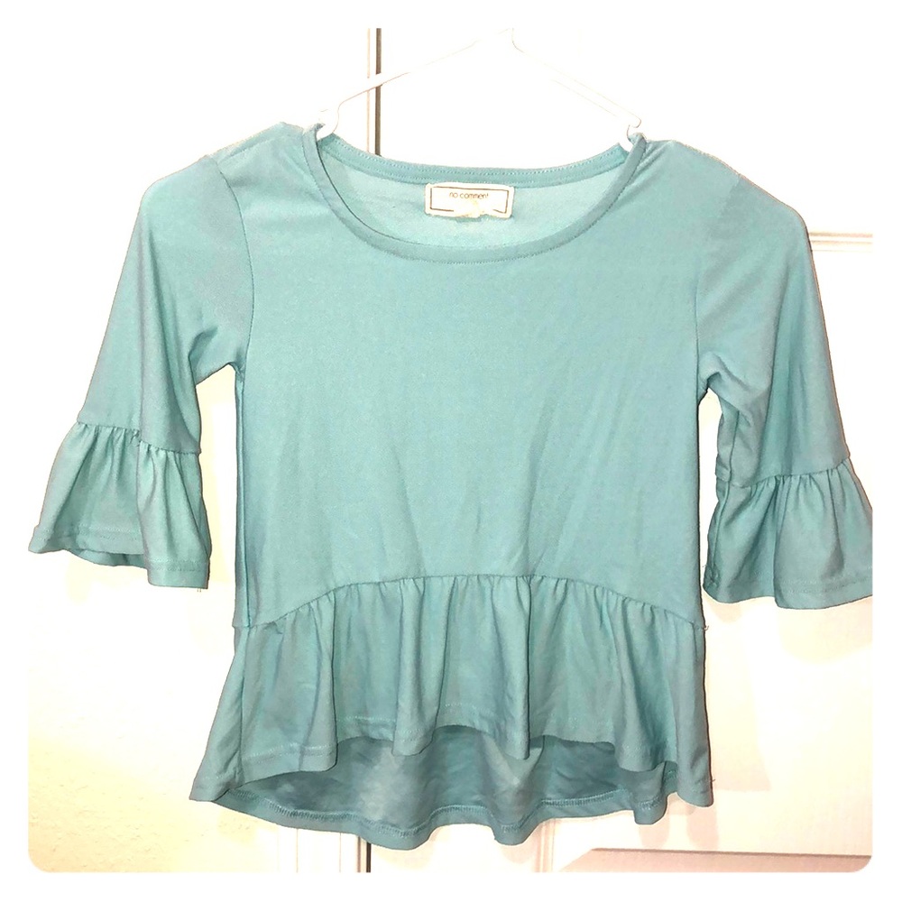 Girls hi-low flare sleeve top